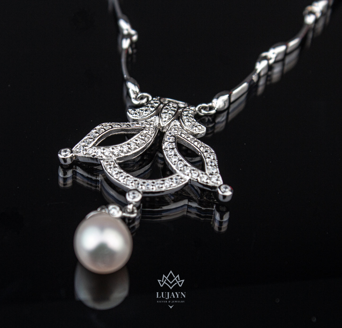 925 Sterling Silver Necklace with Premium Pearl & Zercon